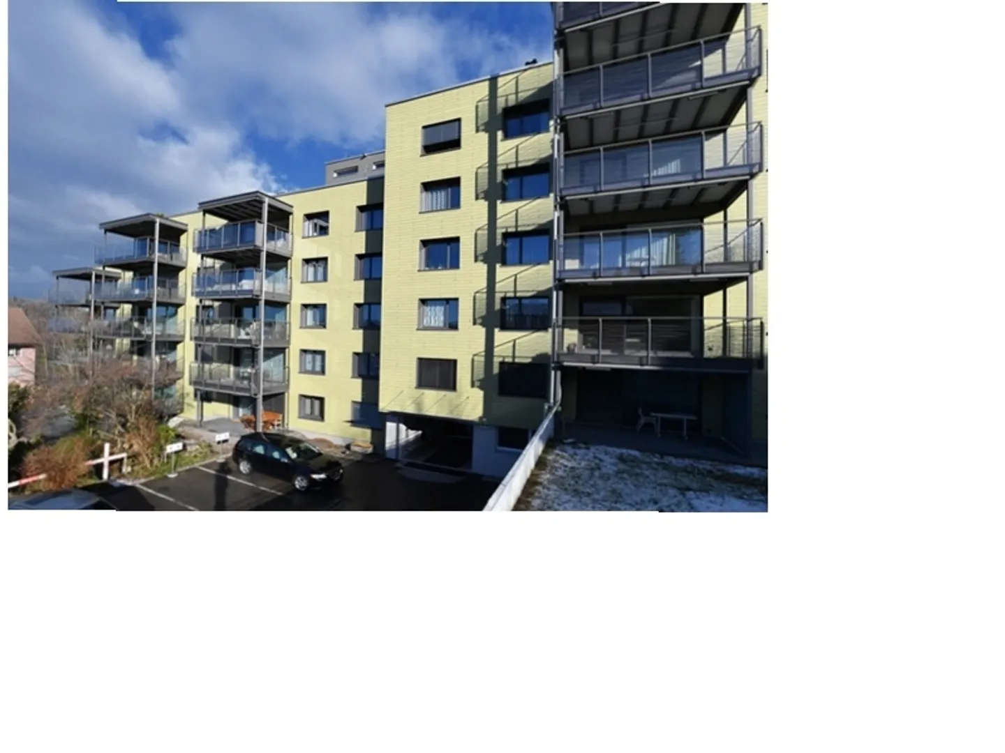 Appartement familial 4.0 pièces ensoleillé avec vue imprenable - Photo 1 sur 8