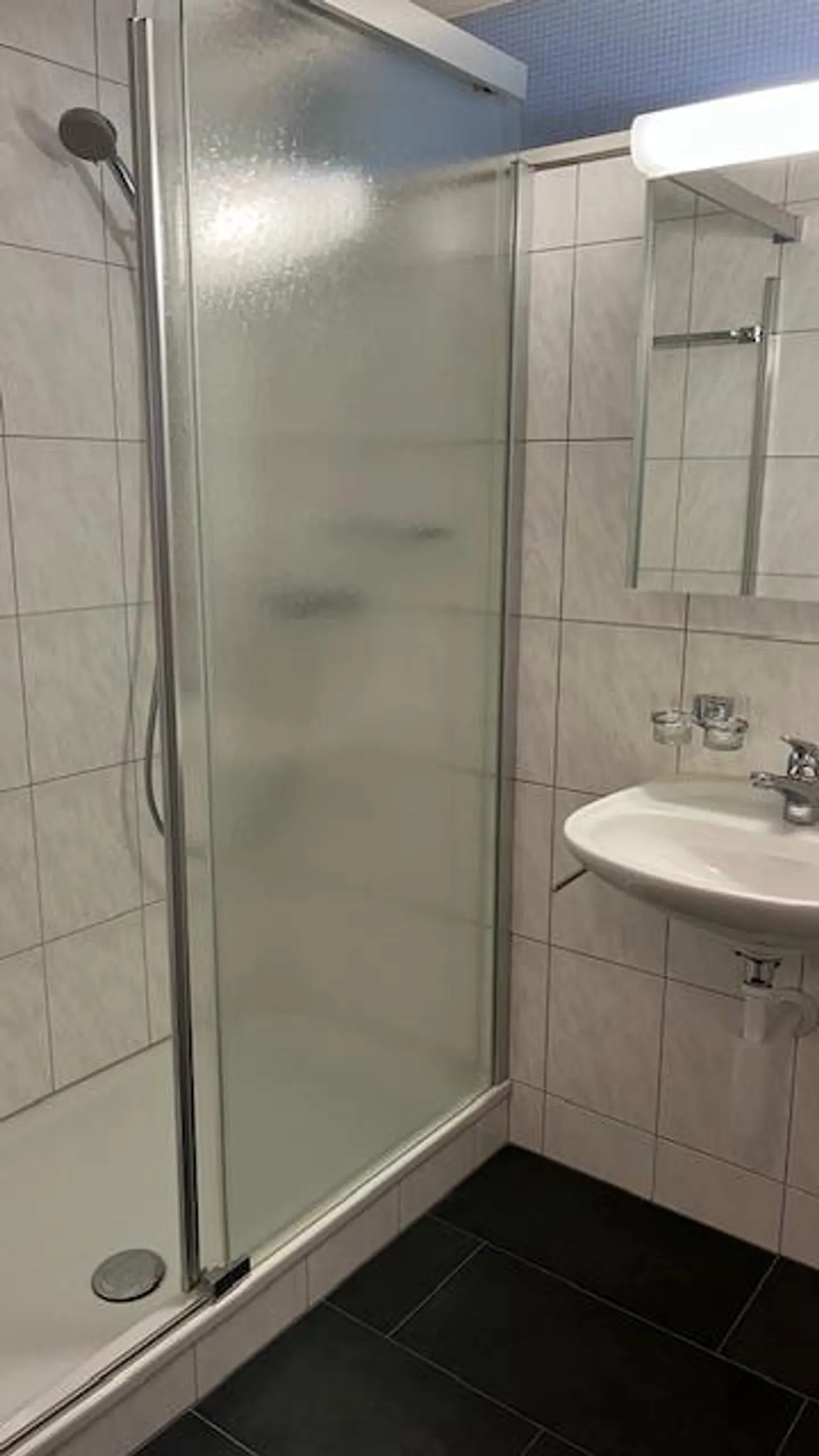 Appartement familial 4.0 pièces ensoleillé avec vue imprenable - Photo 6 sur 8