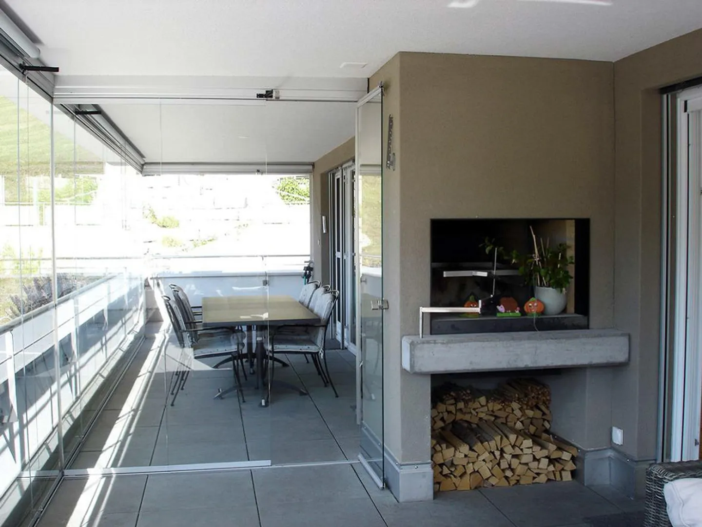 Penthouse apartment with over 100 m² terrace in the heart of Mosnang - Photo 4 of 15