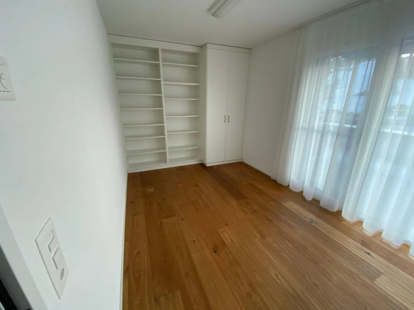 Penthouse apartment with over 100 m² terrace in the heart of Mosnang - Photo 10 of 15