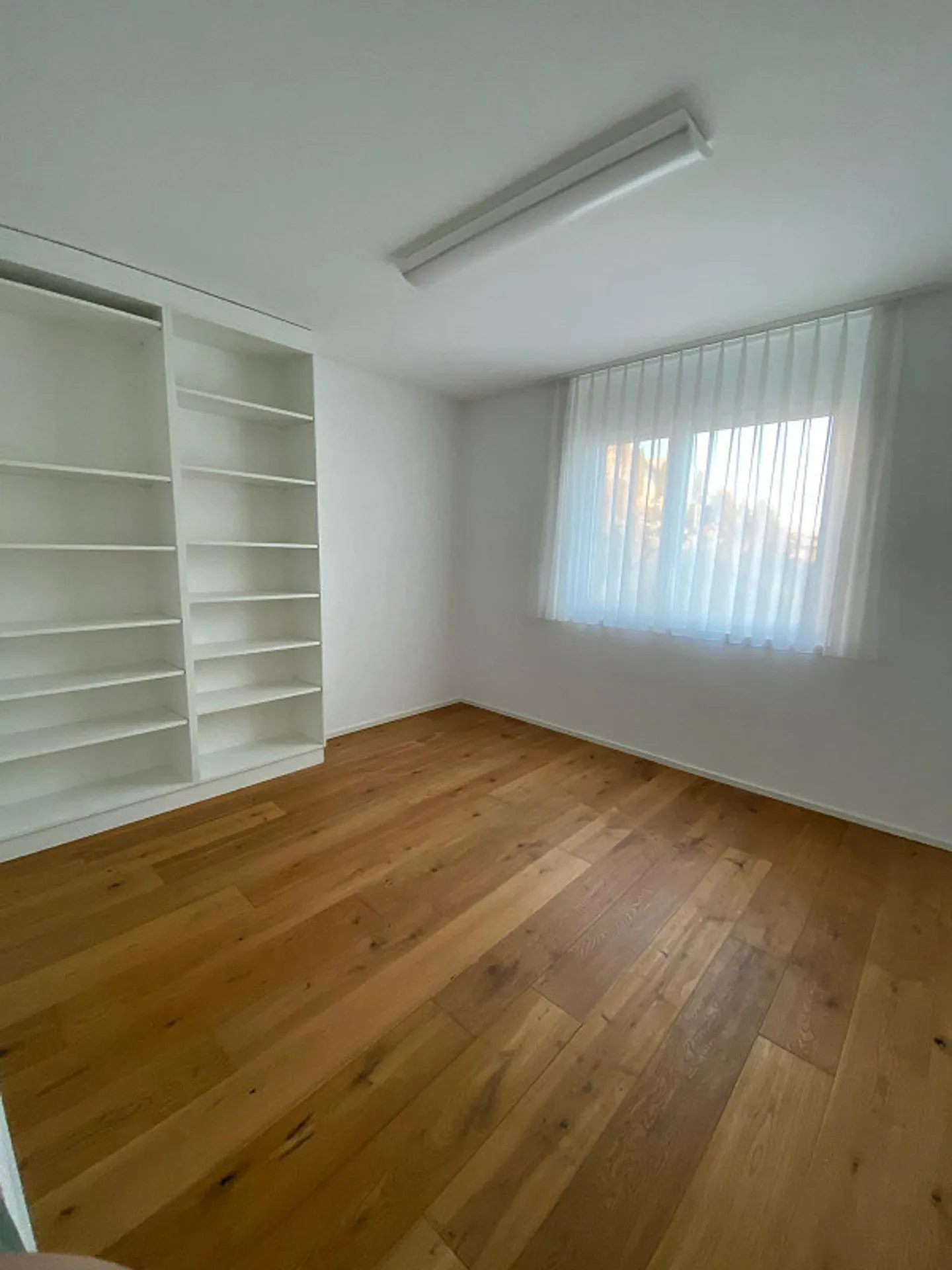 Penthouse apartment with over 100 m² terrace in the heart of Mosnang - Photo 8 of 15