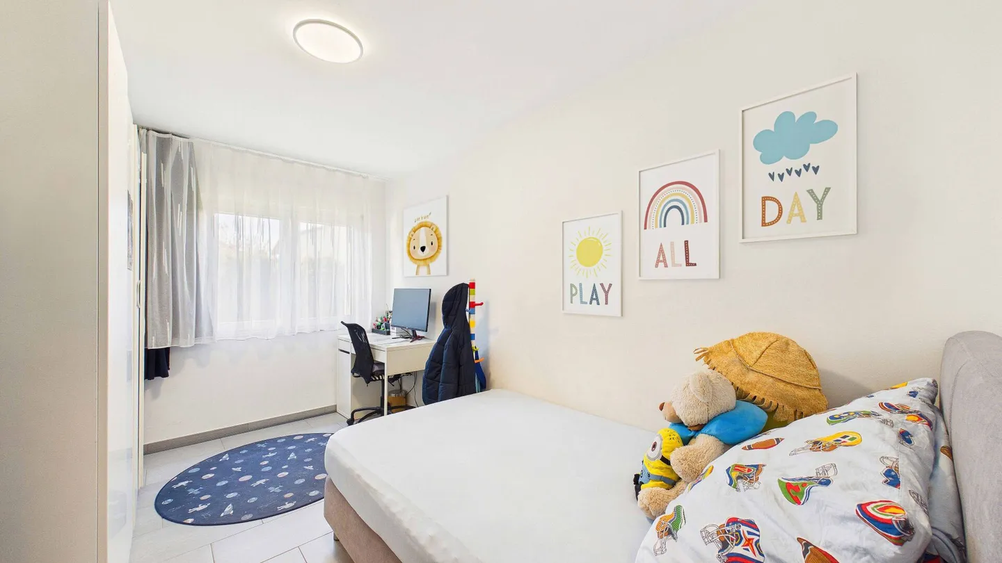 Comfortable 4.5-room apartment with practical room layout - Photo 10 of 15