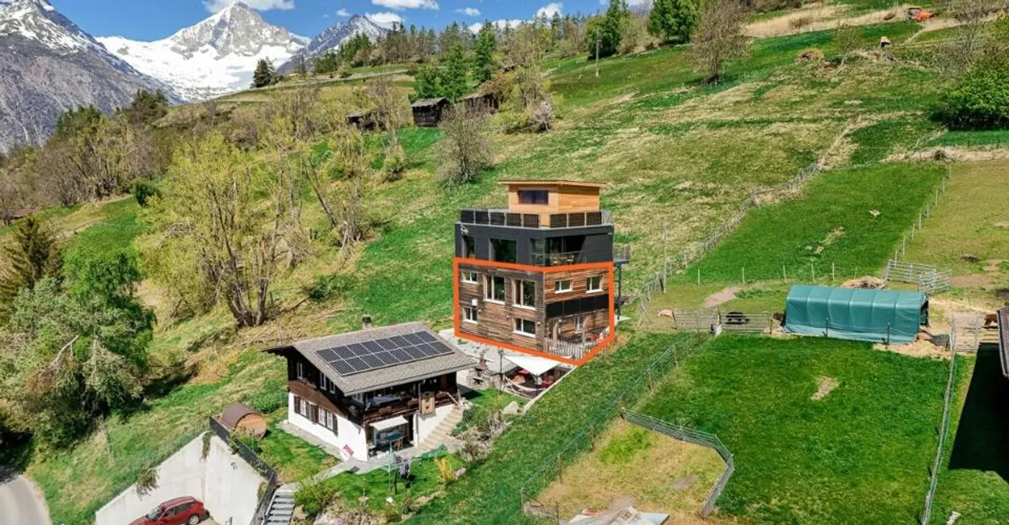 Modern 4.5-room apartment with optimal view in Bürchen - Photo 1 of 11