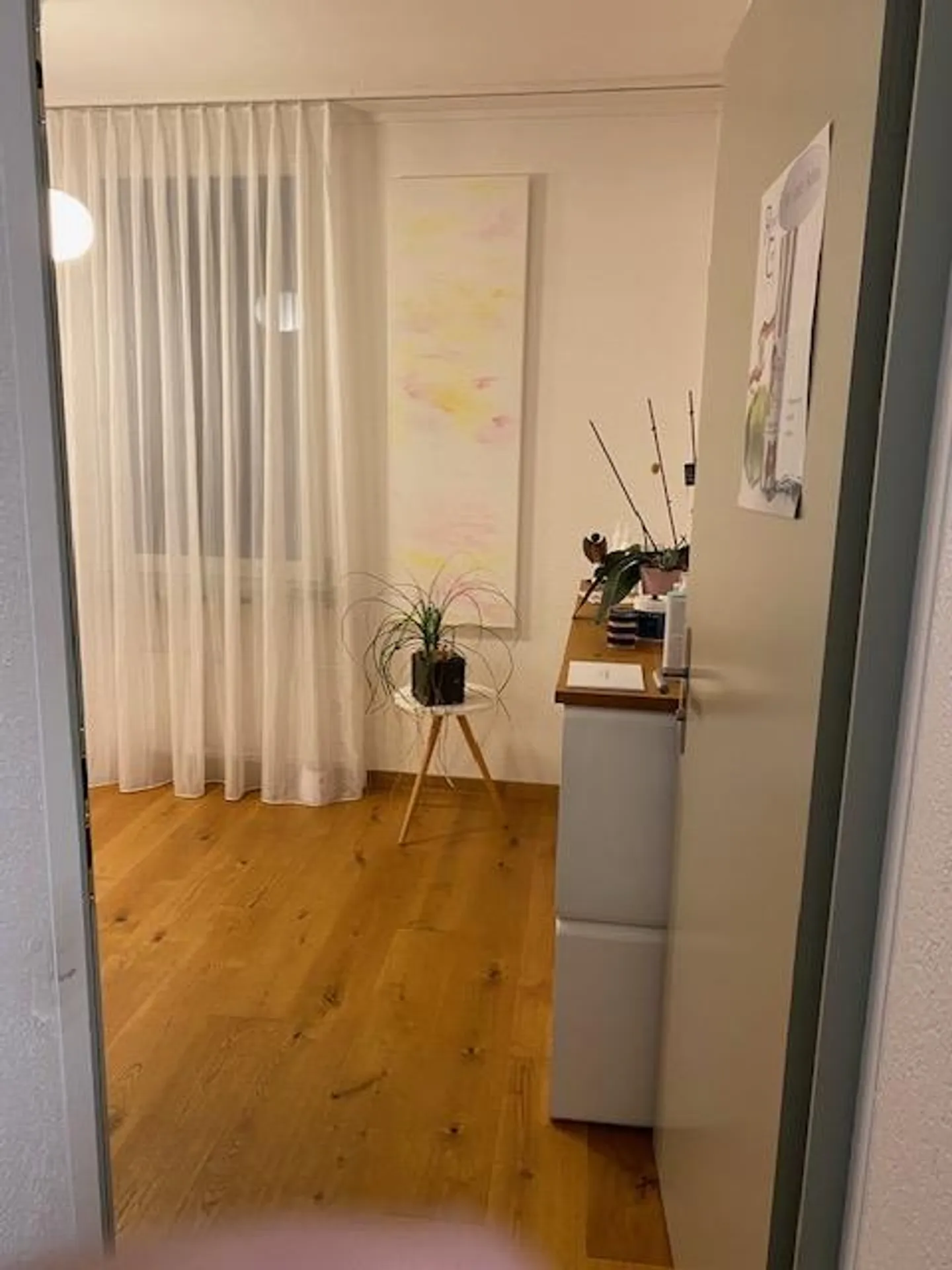 Office space including storage room - Photo 9 of 12