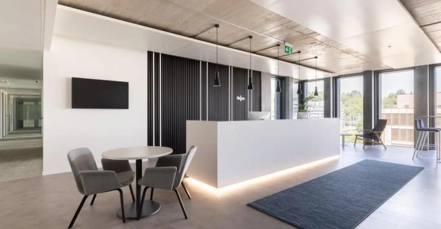 Private office for 25 at Regus Pont Rouge - Photo 3 of 10