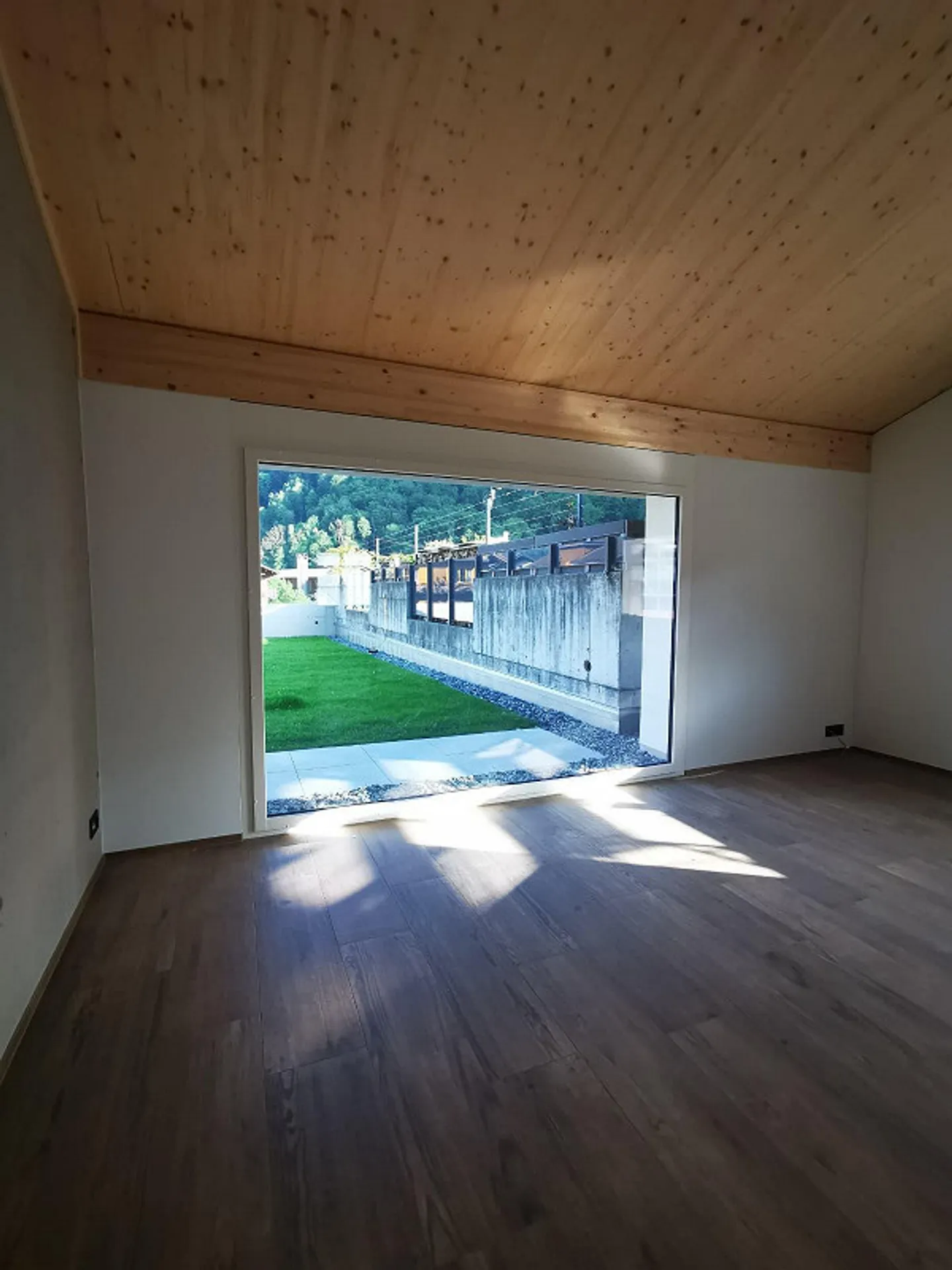 Beautiful 5.5-room new apartment with XXL terrace & lawn - Photo 9 of 21