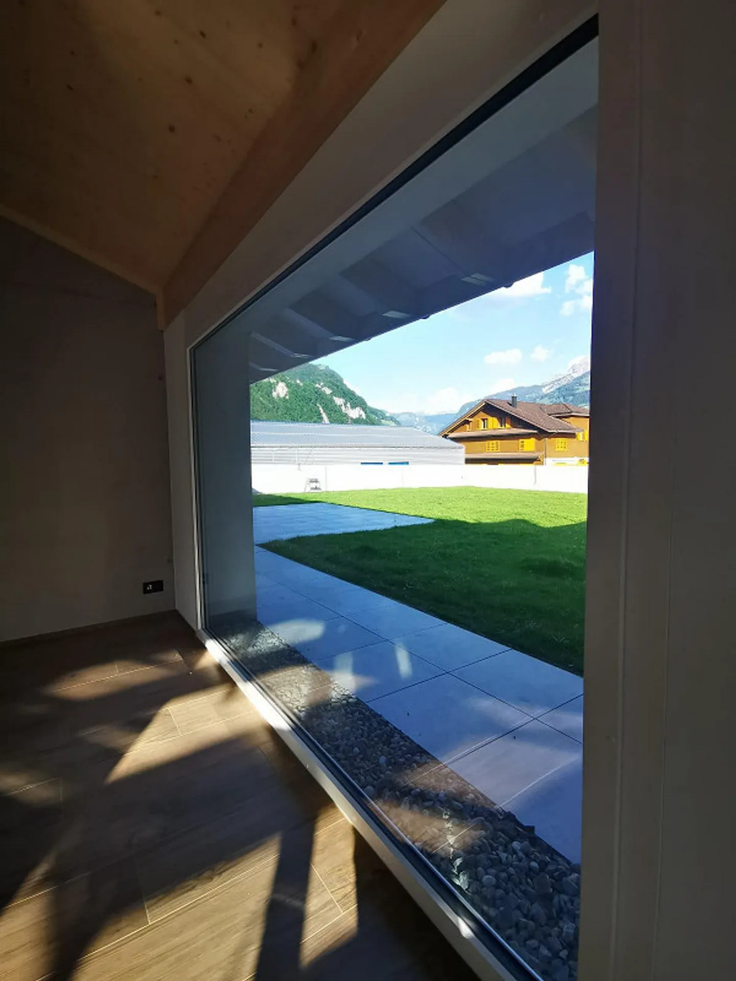 Beautiful 5.5-room new apartment with XXL terrace & lawn - Photo 10 of 21