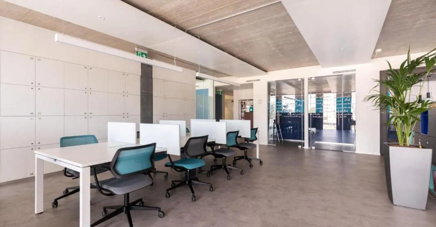 Private office for 25 at Regus Pont Rouge - Photo 9 of 10