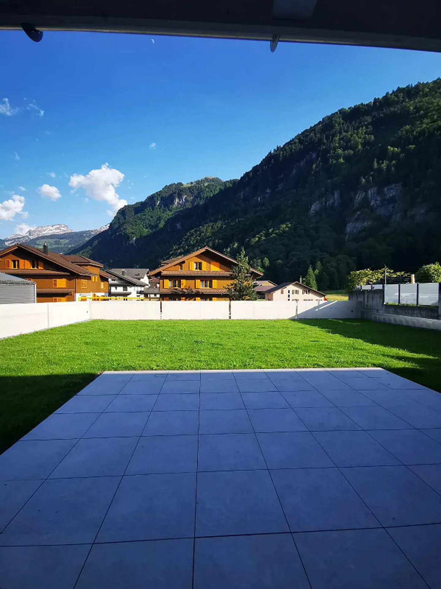 Beautiful 5.5-room new apartment with XXL terrace & lawn - Photo 7 of 21