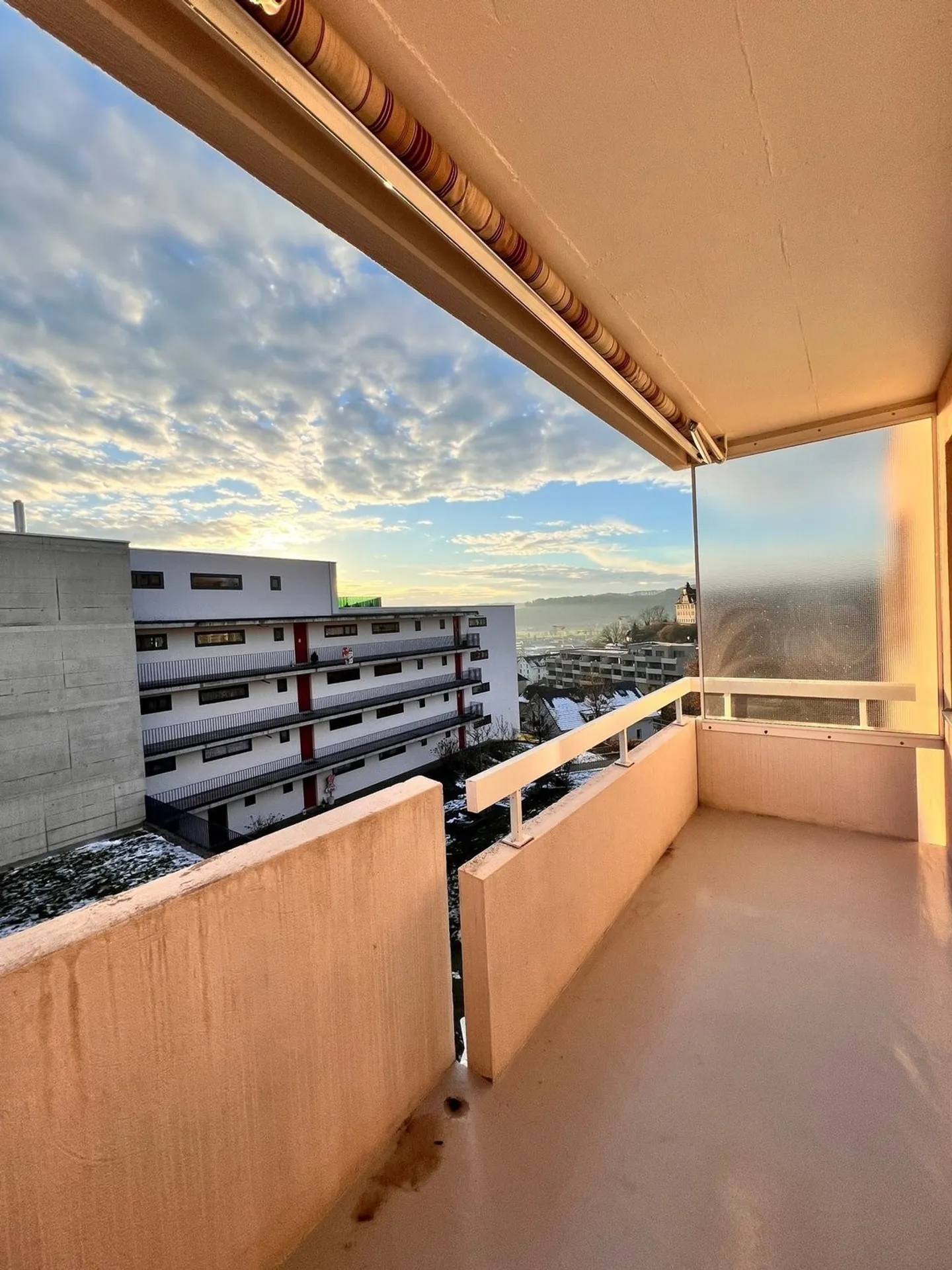 Cozy 1-room apartment with balcony in Büron - Photo 9 of 10