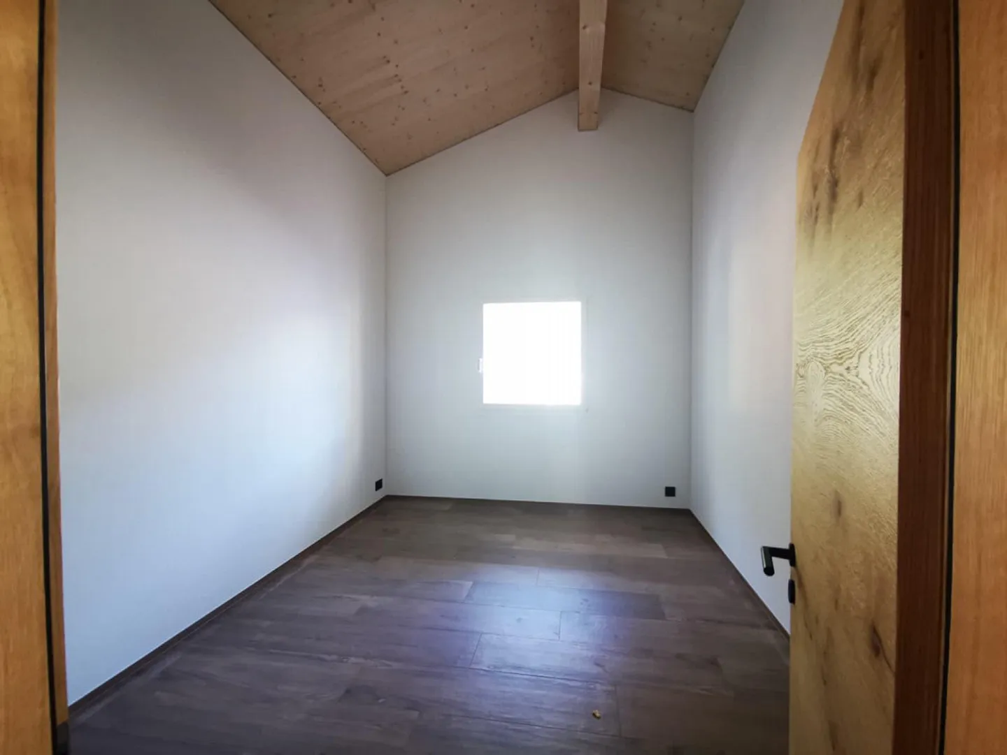 Beautiful 5.5-room new apartment with XXL terrace & lawn - Photo 15 of 21