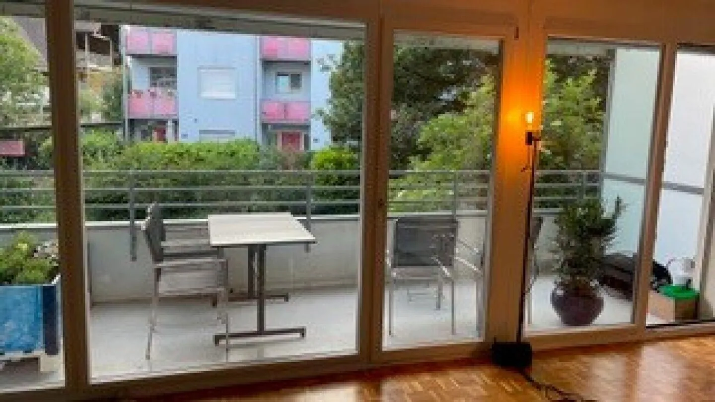 Appartamento 1 stanza con balcone - Foto 3 di 9