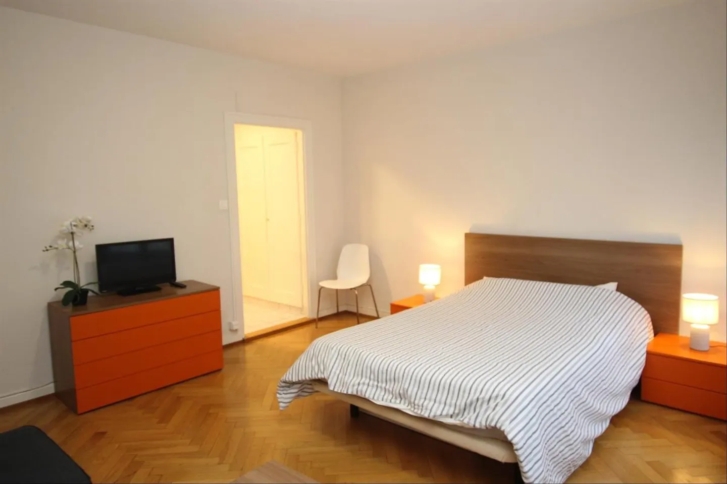 Furnished apartment for rent - Photo 5 of 5