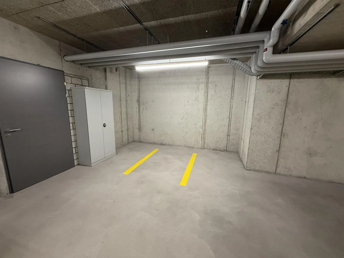 Motorrad Parkplatz nähe Spital Frauenfeld - Foto 4 von 4