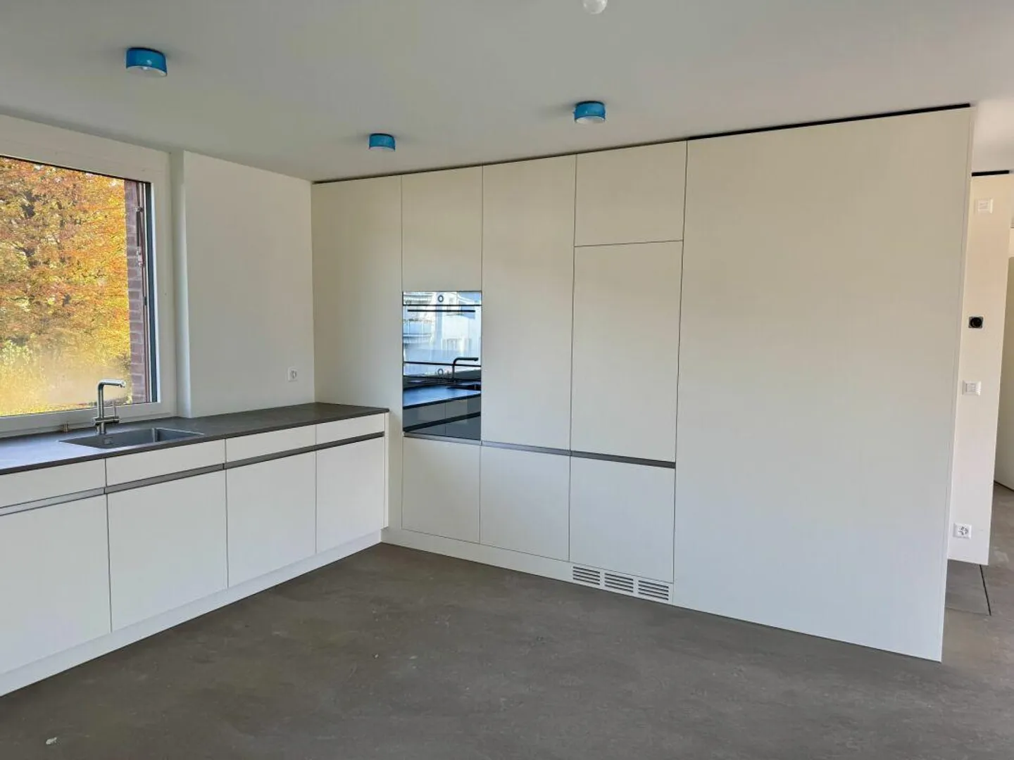 Exclusive penthouse with panorama - first rental on Abendweg - Photo 3 of 8