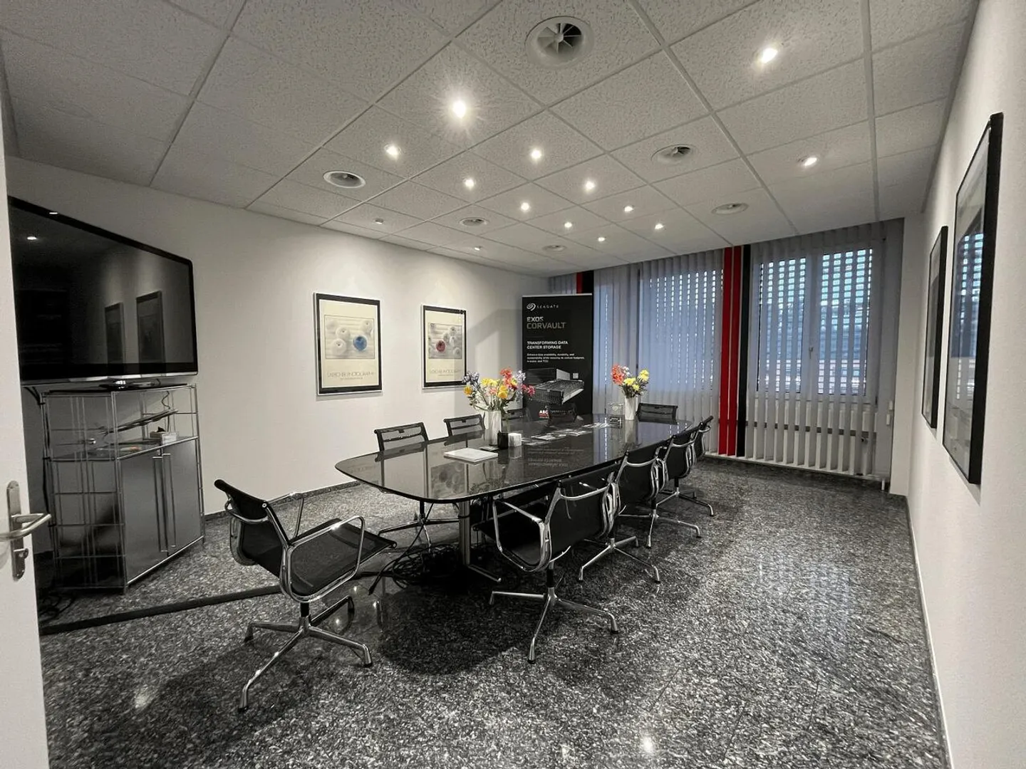 Modernes Büro in Schlieren - Foto 2 von 6