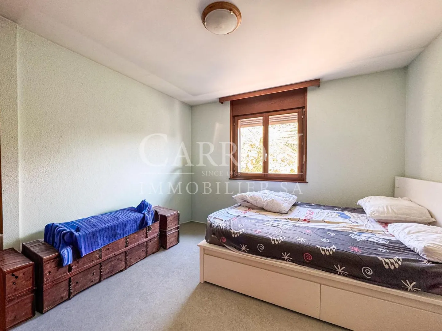 Magnificent 4.5-room penthouse in the center of Vissigen - Photo 4 of 10