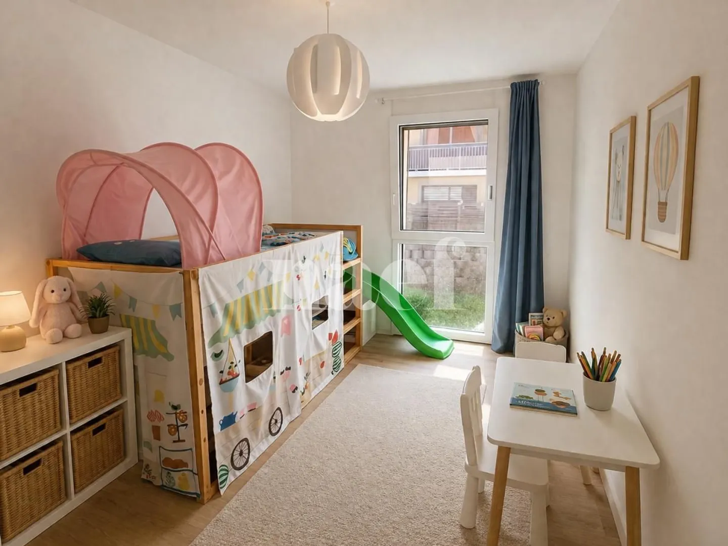Schöne Wohnung von ca. 95 m2 mit 4,5 Zimmern im 1. Stock mit Balkon - Foto 5 von 7
