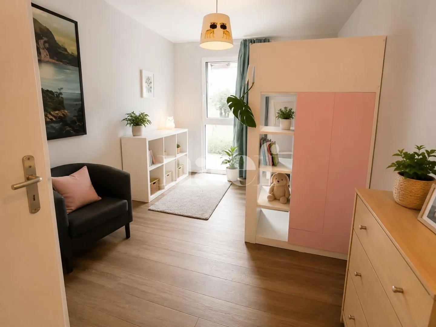Schöne Wohnung von ca. 95 m2 mit 4,5 Zimmern im 1. Stock mit Balkon - Foto 6 von 7