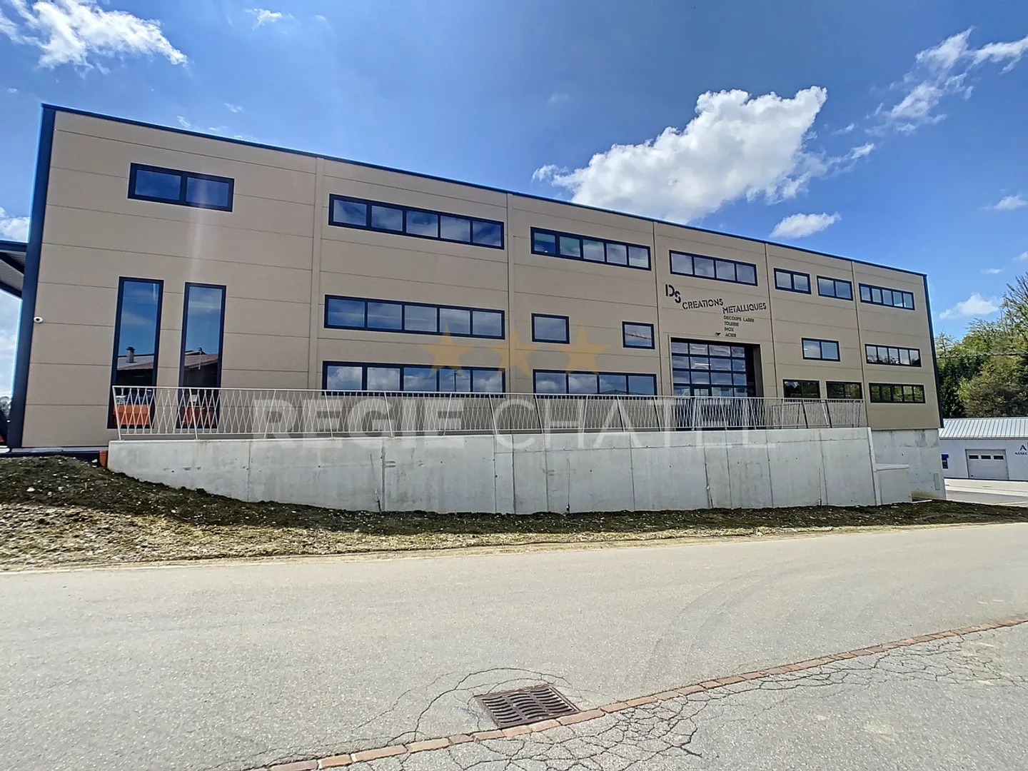 Zona industriale Ufficio nel centro business - Foto 2 di 6
