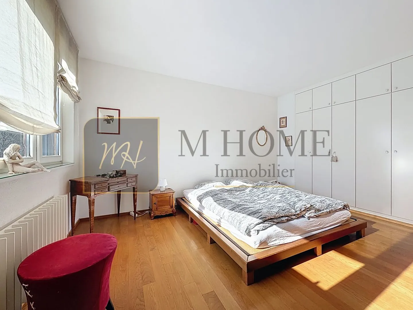 Spacious Apartment with Alpine View - Photo 9 of 13