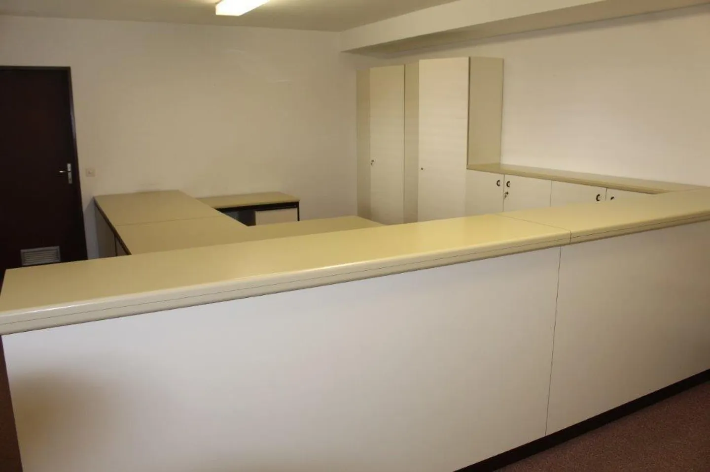 4 Büroräume von ca. 100 m2 an sehr zentraler Lage / 4 locali uffici... - Foto 7 di 13