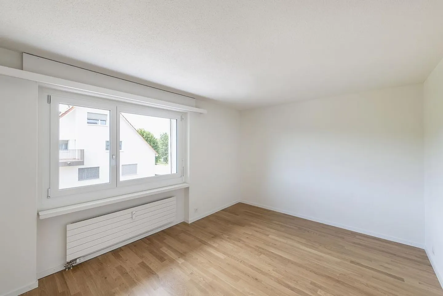 Appartamento 4 locali appena ristrutturato con balcone e torre di lavaggio - Foto 7 di 11