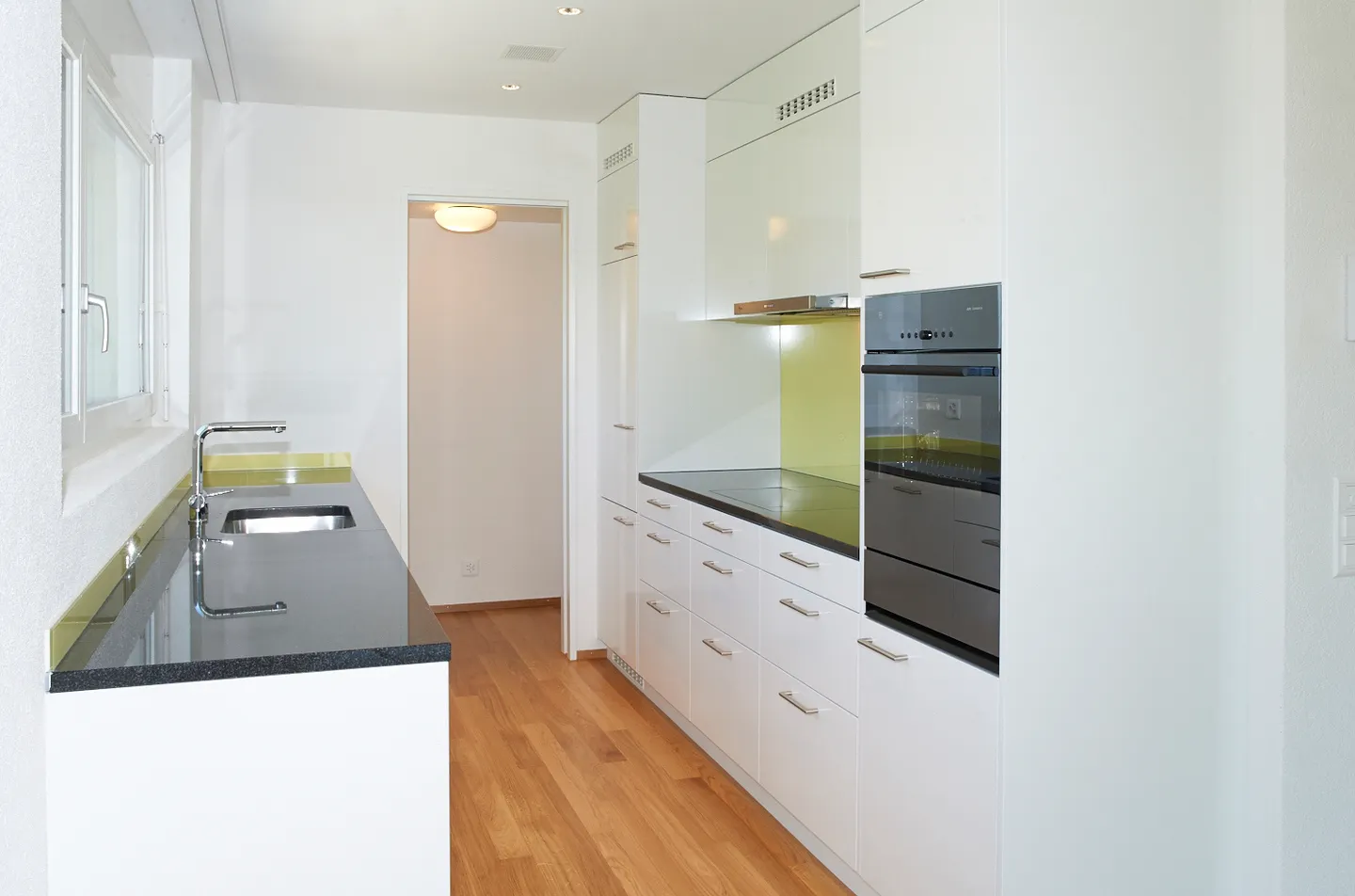 Modernes Minergie-Apartment - Foto 4 von 6