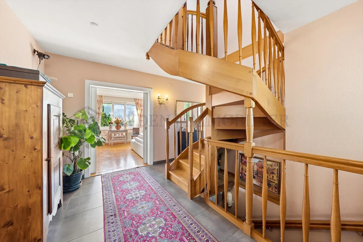 Villa individuelle de 6 chambres dans quartier résidentiel - Photo 8 sur 12