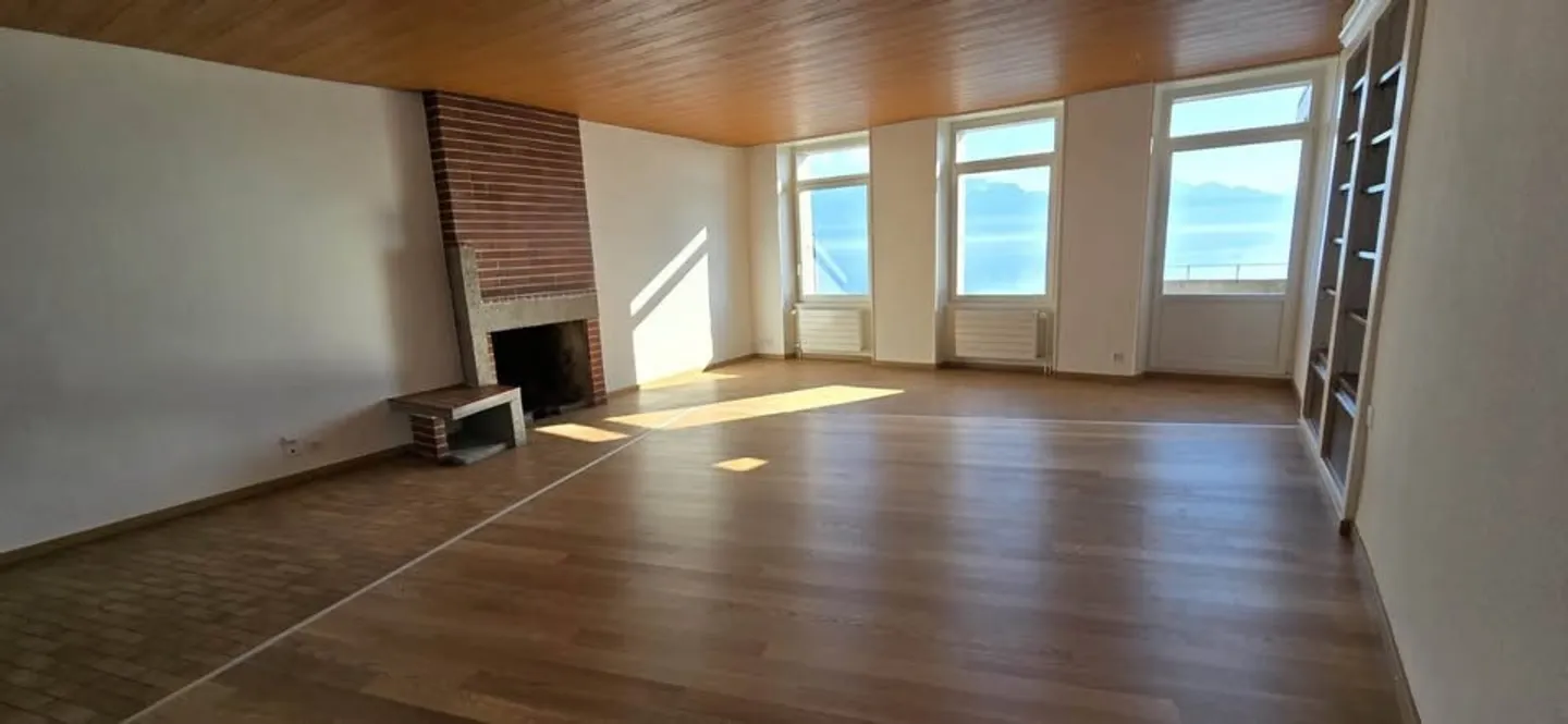 Magnifico Appartamento - 4.5 Locali - Vista Lago - Lungolago - Foto 2 di 10