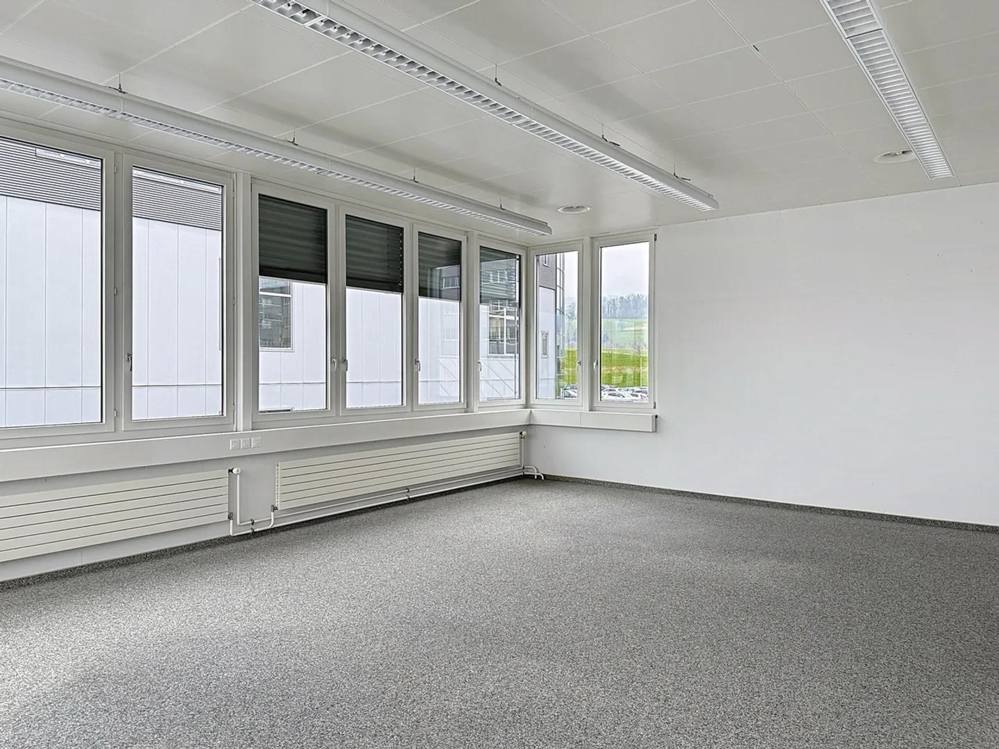 «Unkompliziertes Büro direkt in der Industriezone» - Foto 6 von 6