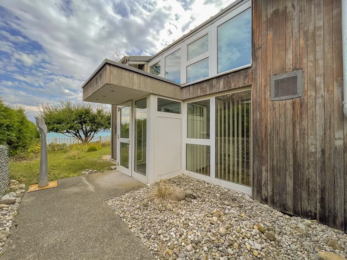 Offices for rent? Versatile offices of about 100 m² in an exceptional setting - Photo 1 of 8