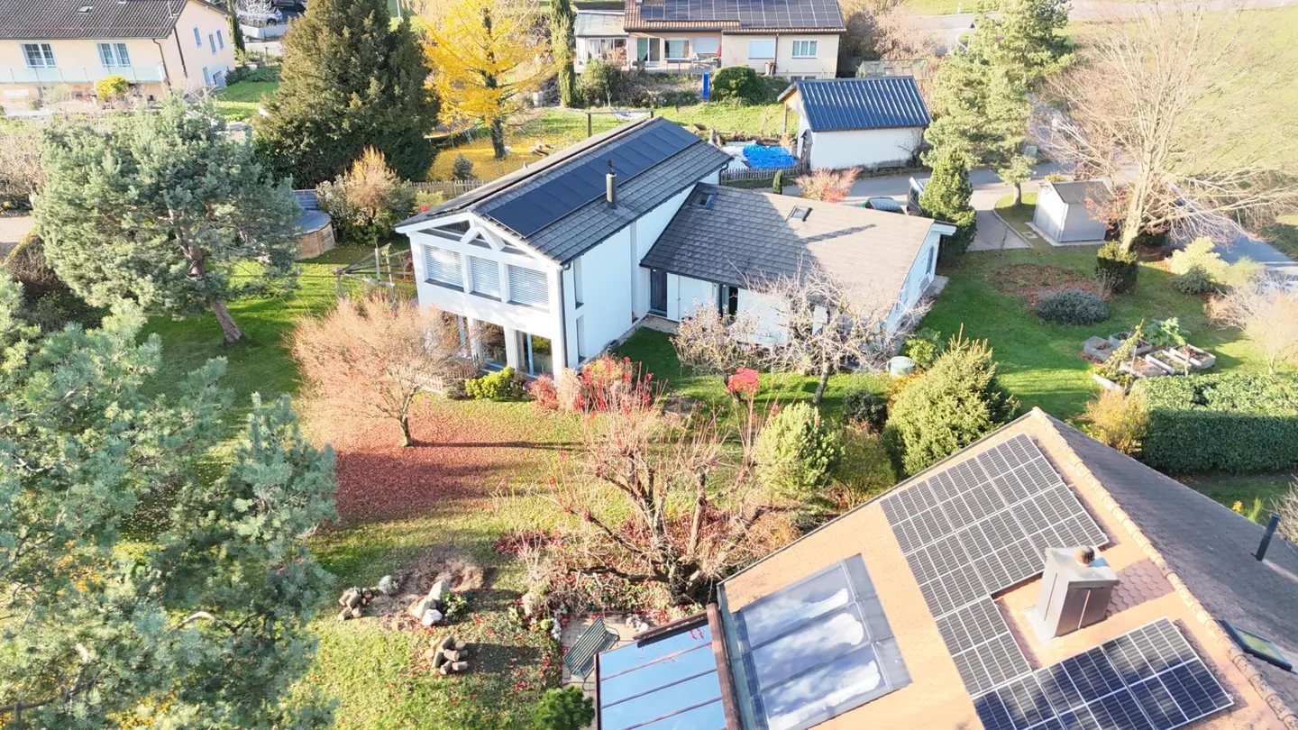 Wunderschönes modulares Architektenhaus in Romanel-sur-Morges - Foto 1 von 11