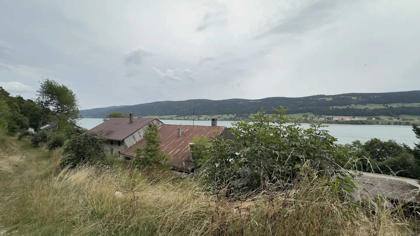 Charmantes Bauernhaus mit Seeblick - Foto 1 von 4