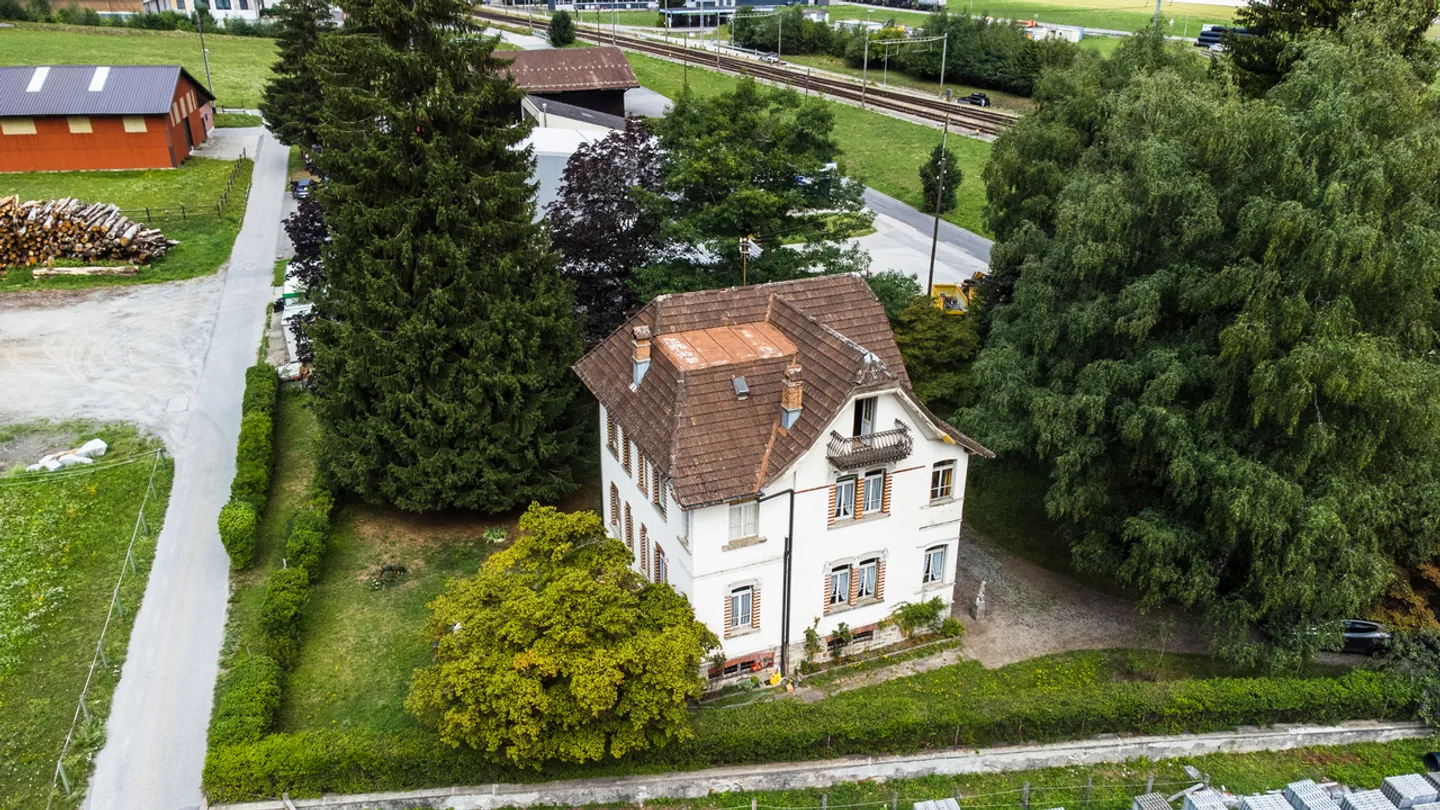 Casa d'epoca con affreschi nel cuore della Leventina - Foto 12 von 13