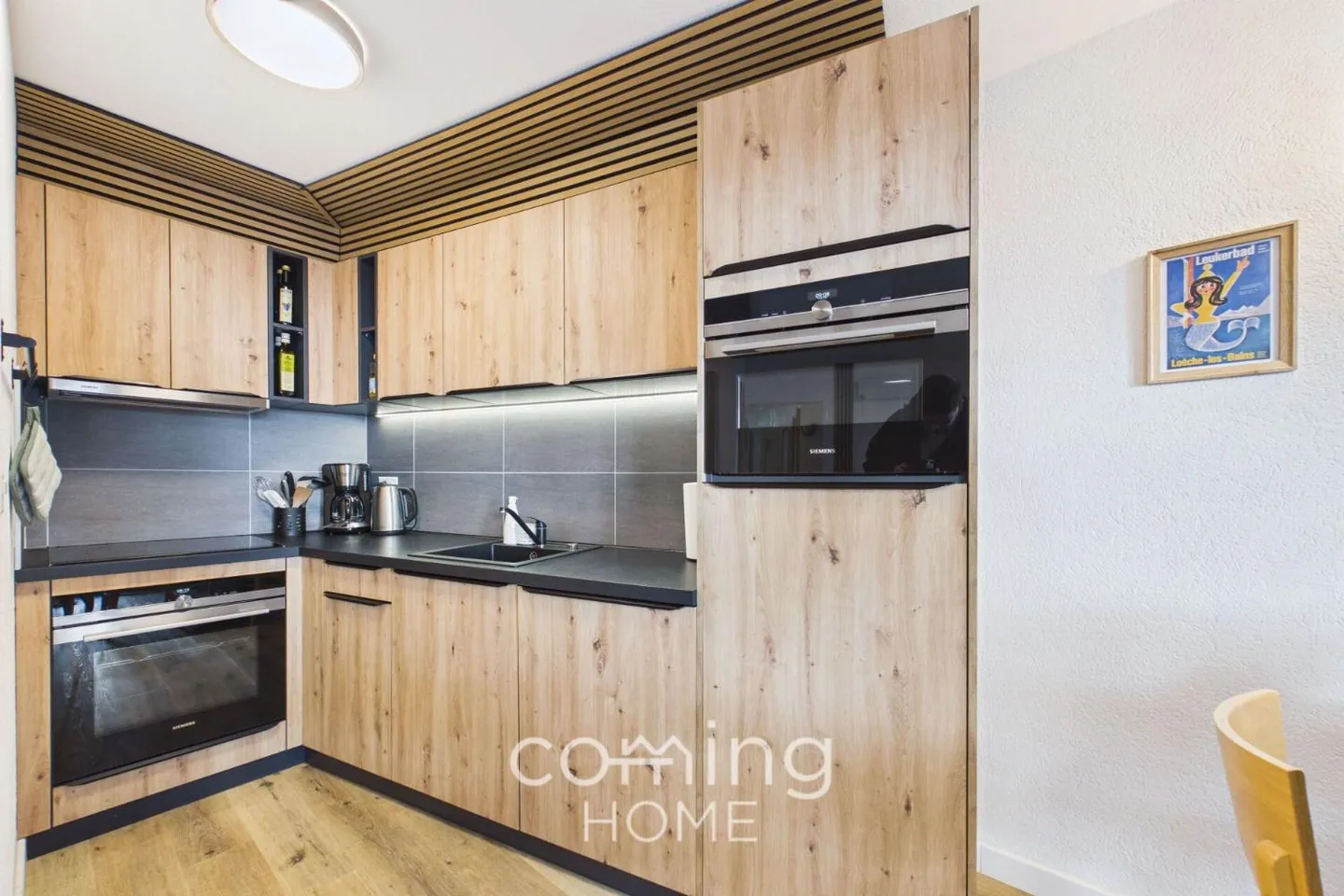 Appartamento ristrutturato con vista montagne - Foto 3 di 12