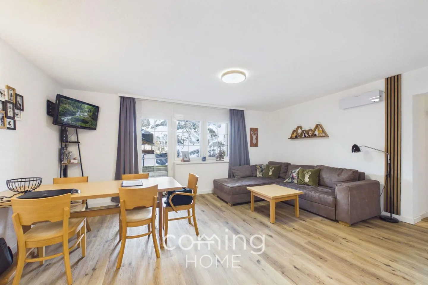 Appartamento ristrutturato con vista montagne - Foto 2 di 12