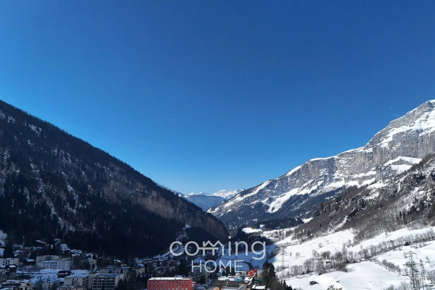 Appartamento ristrutturato con vista montagne - Foto 11 di 12