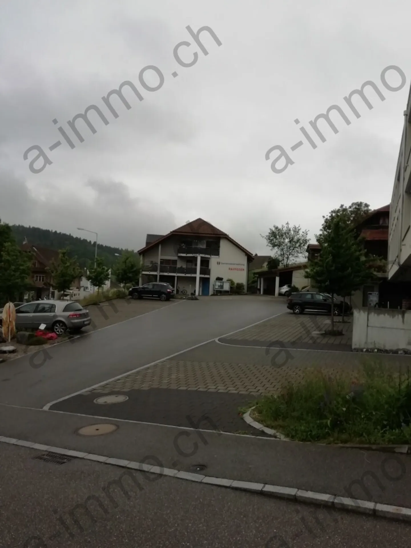 Indoor parking space for sale - Photo 3 of 3