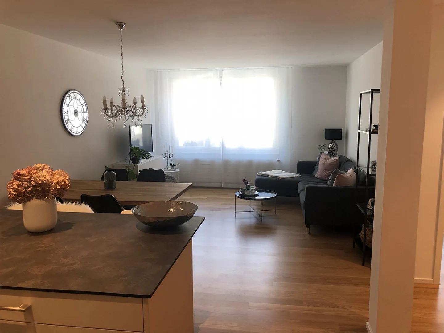 Appartamento 2,5 locali nel cuore di Sissach - Foto 4 di 4