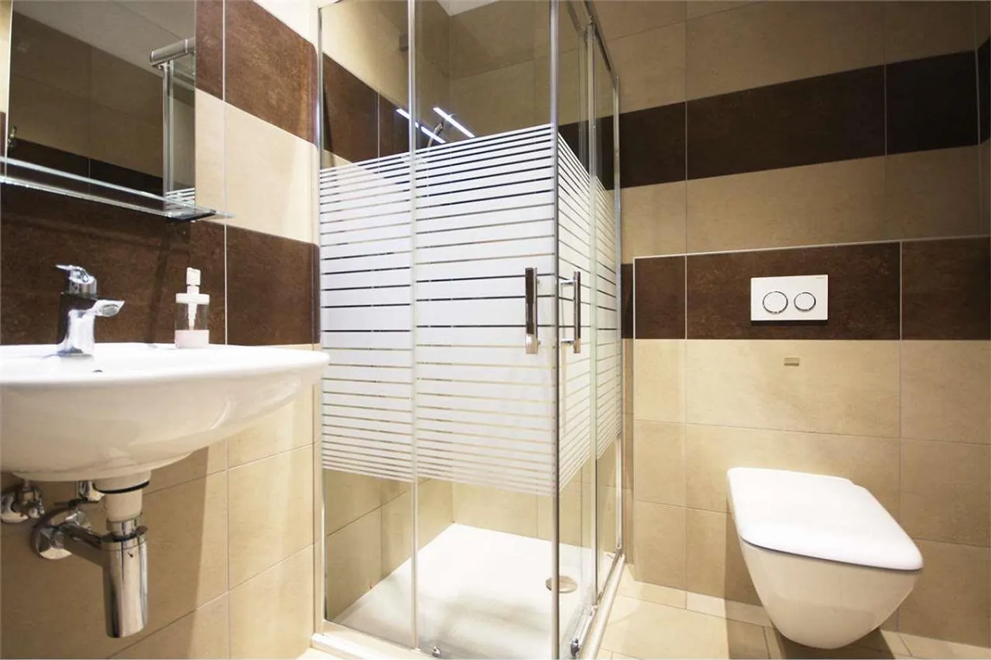 Lugano: modern apartment near the center - Photo 7 of 10