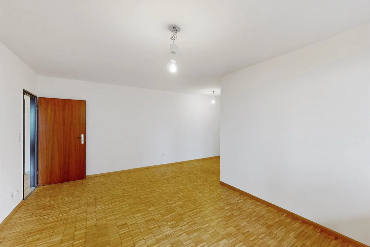 Appartamento luminoso 3.5 locali - Foto 4 di 8