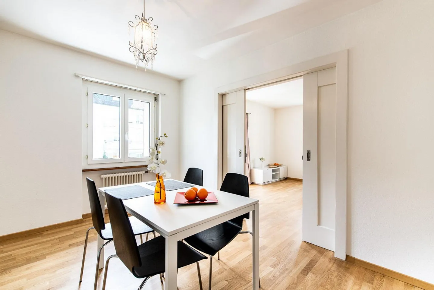 Vivere tranquillamente a soli quattro minuti dalla stazione in bicicletta? - Foto 4 di 8