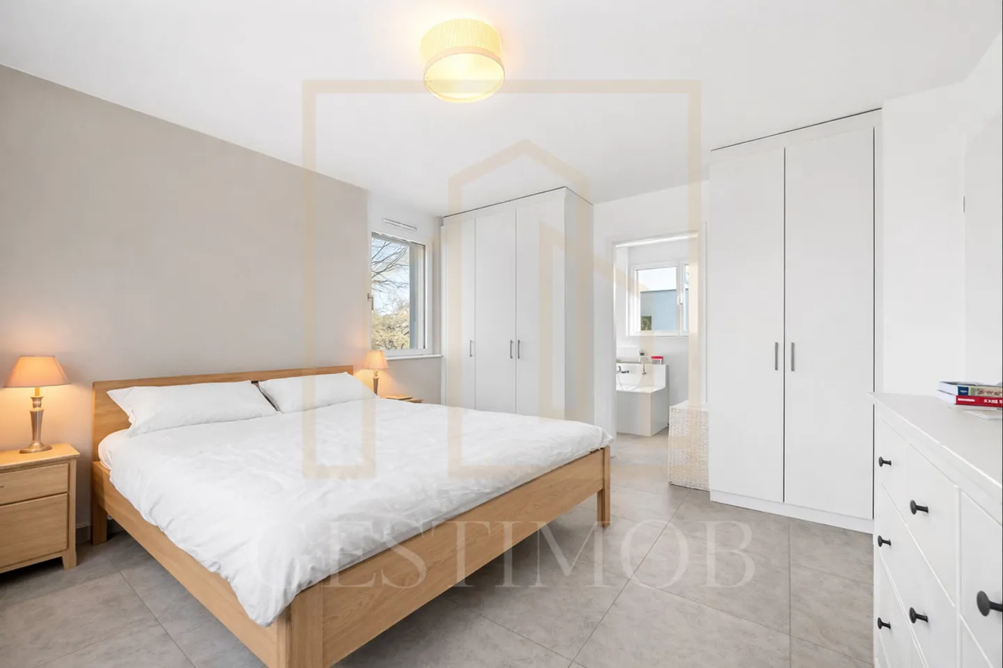 Family Villa with Garden - Photo 6 of 14