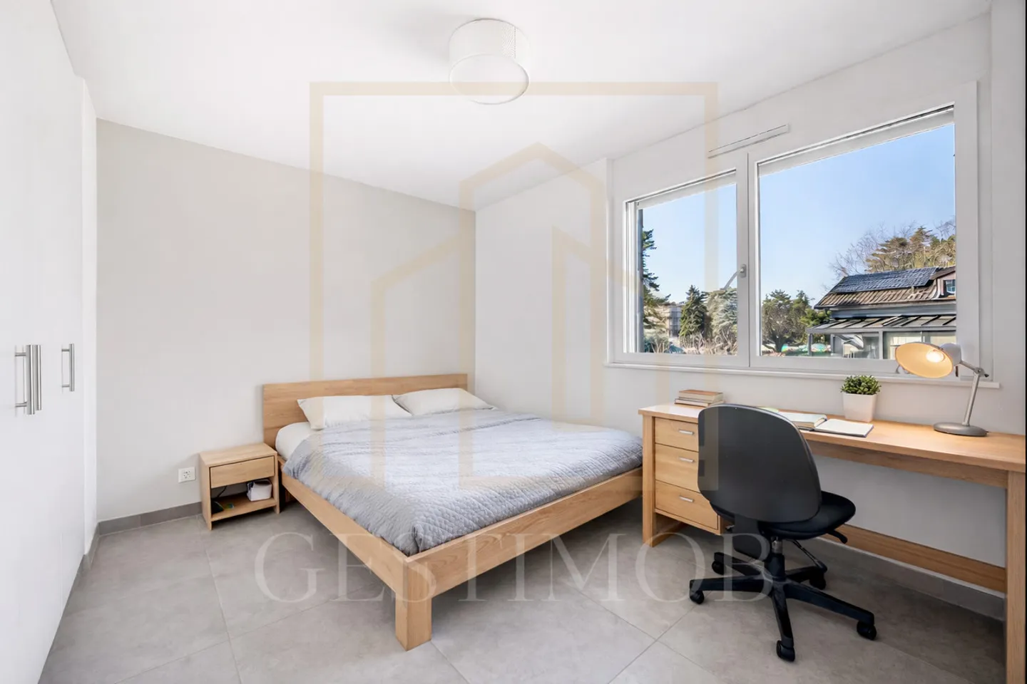 Family Villa with Garden - Photo 8 of 14