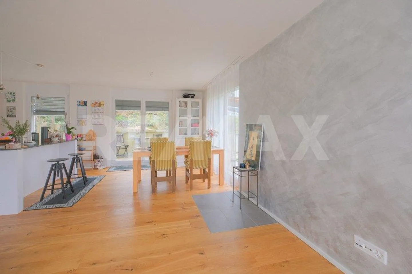 Maison jumelée 5.5 pièces presque neuve : Vivre avec vue - Photo 4 sur 12