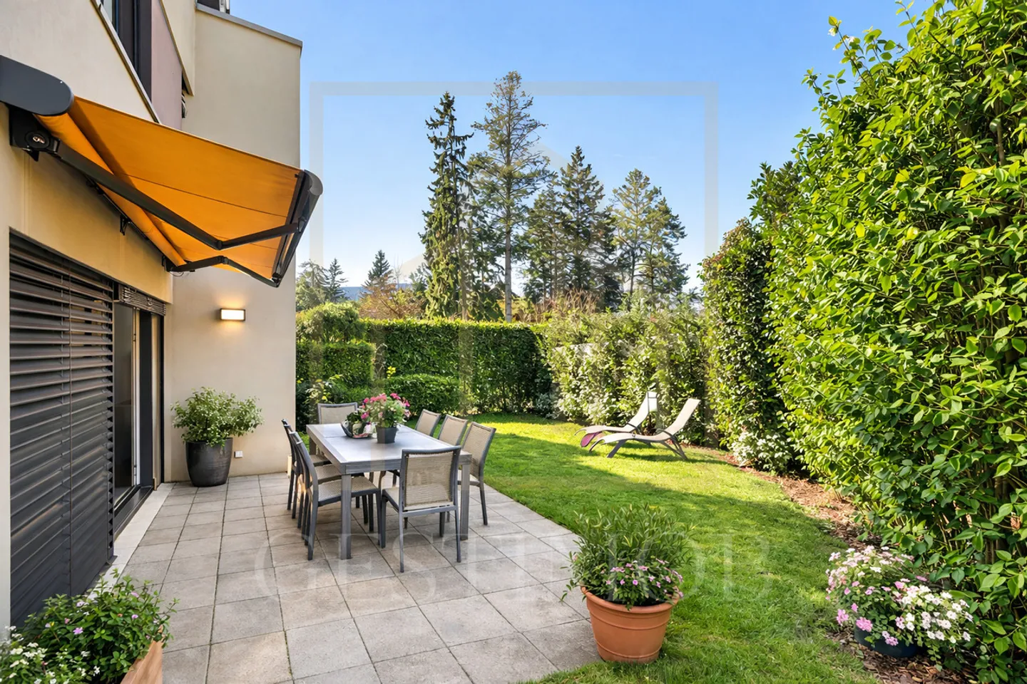 Family Villa with Garden - Photo 14 of 14