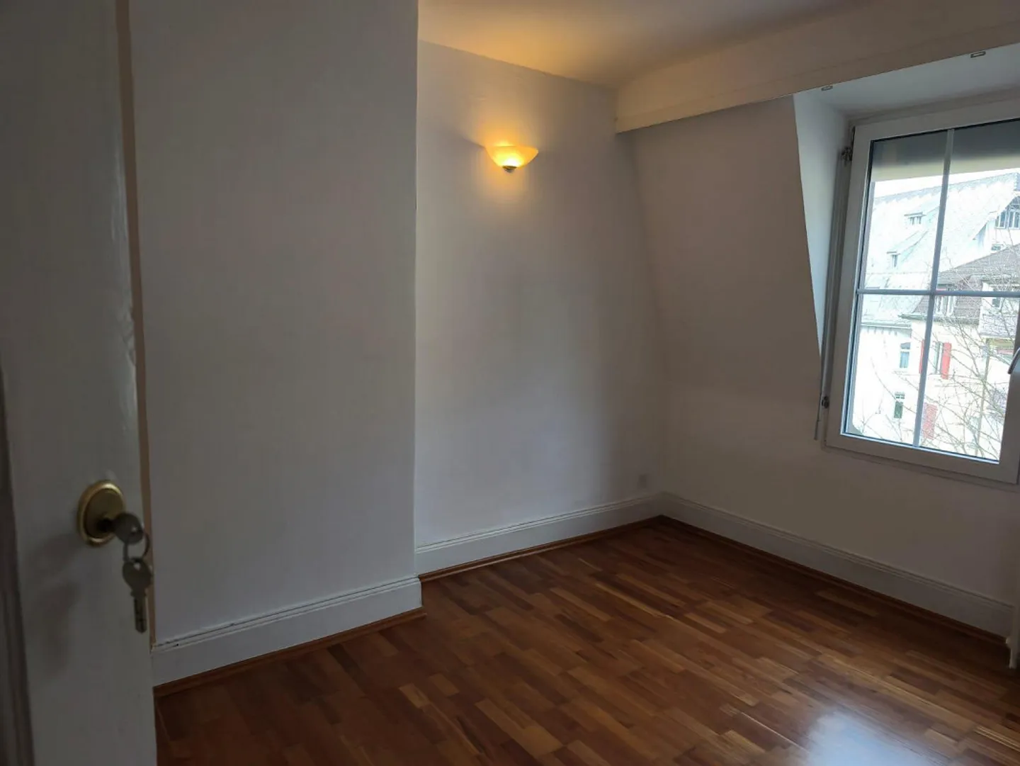 AMICASA AG: Shared Room in Prime Location (Zurich District 6) - Photo 5 of 16