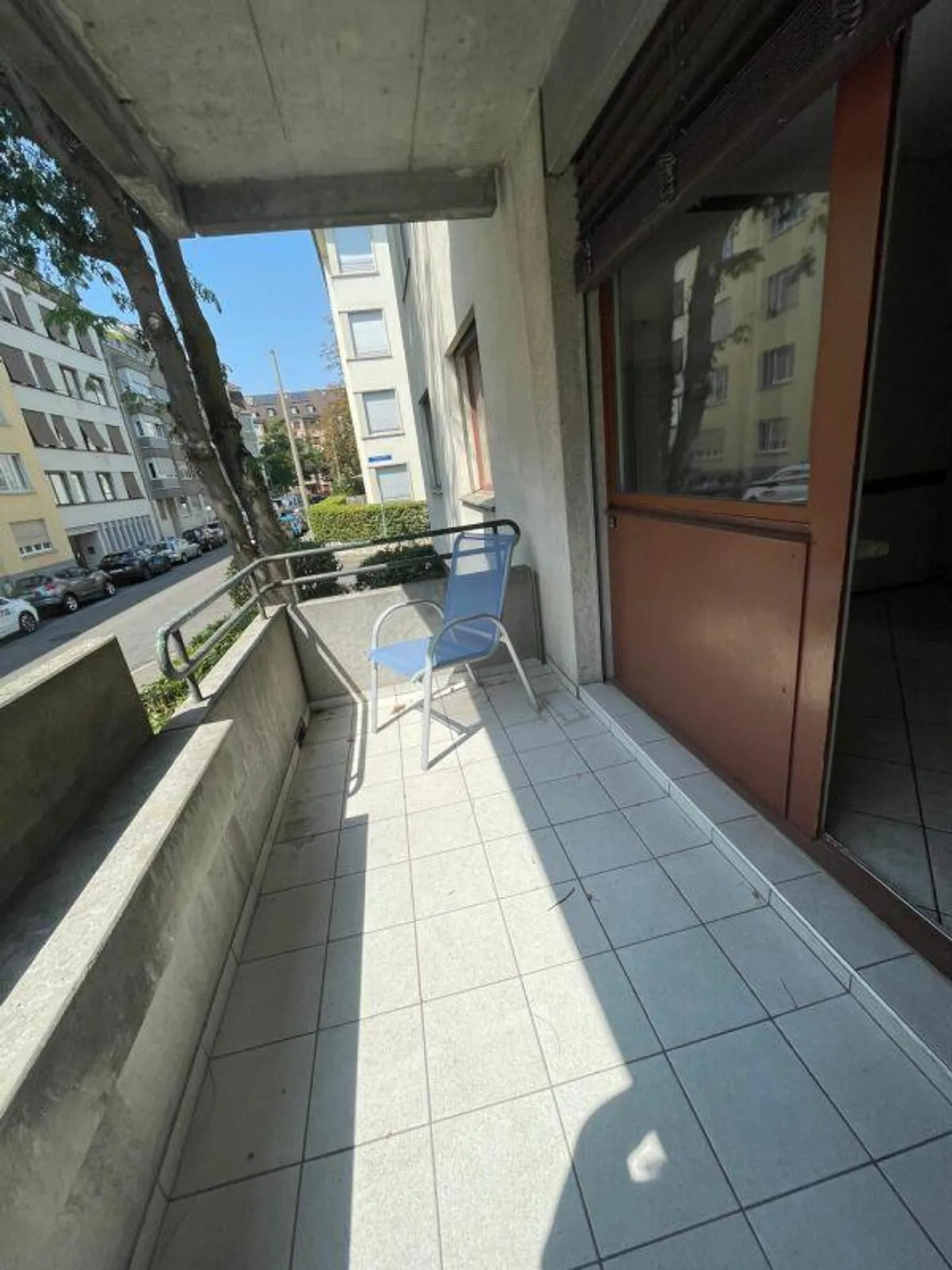 3 appartamenti in una zona residenziale centrale e popolare - Foto 12 di 12