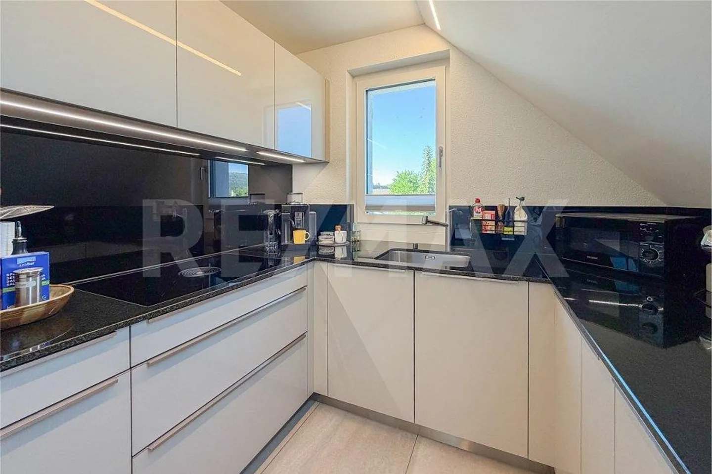 Moderne Maisonette mit Rheinblick - Foto 7 von 13
